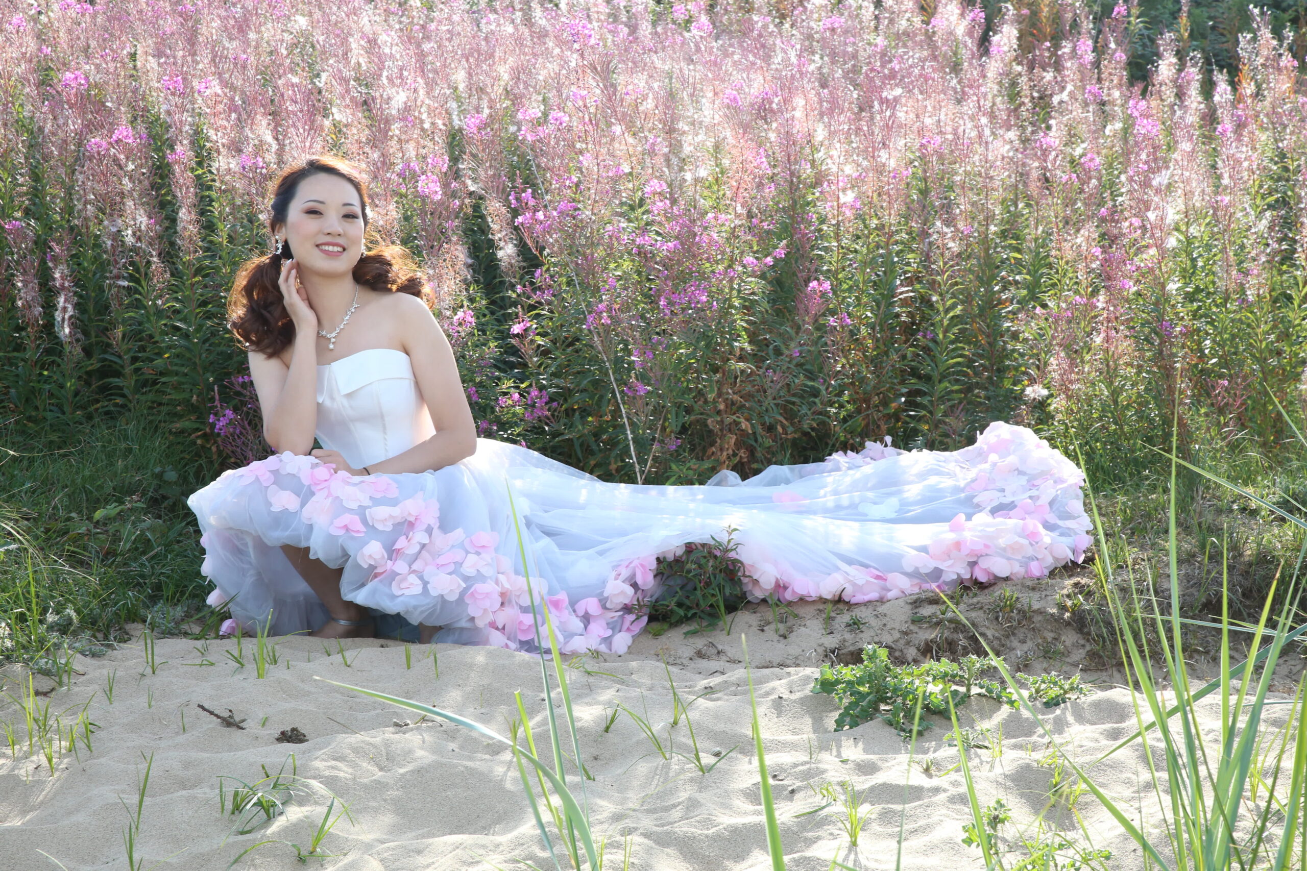Jasmine and Fan (118)