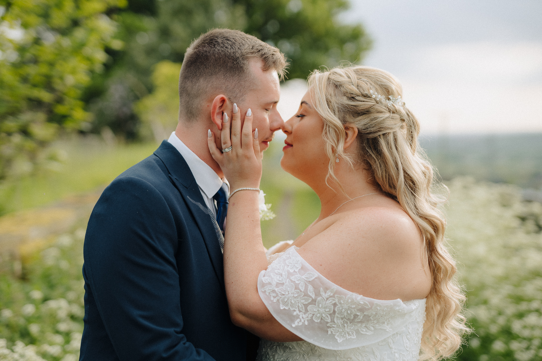 EllieAndLIam-TheWhiteHartAtLydgate-Oldham-Card2-26.5.23-02185 - Brendan Clayton (listing)