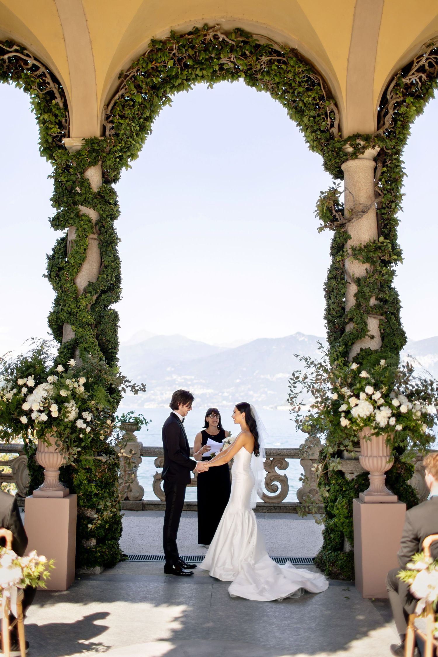 WeddingDay238-8ce37f78-1500