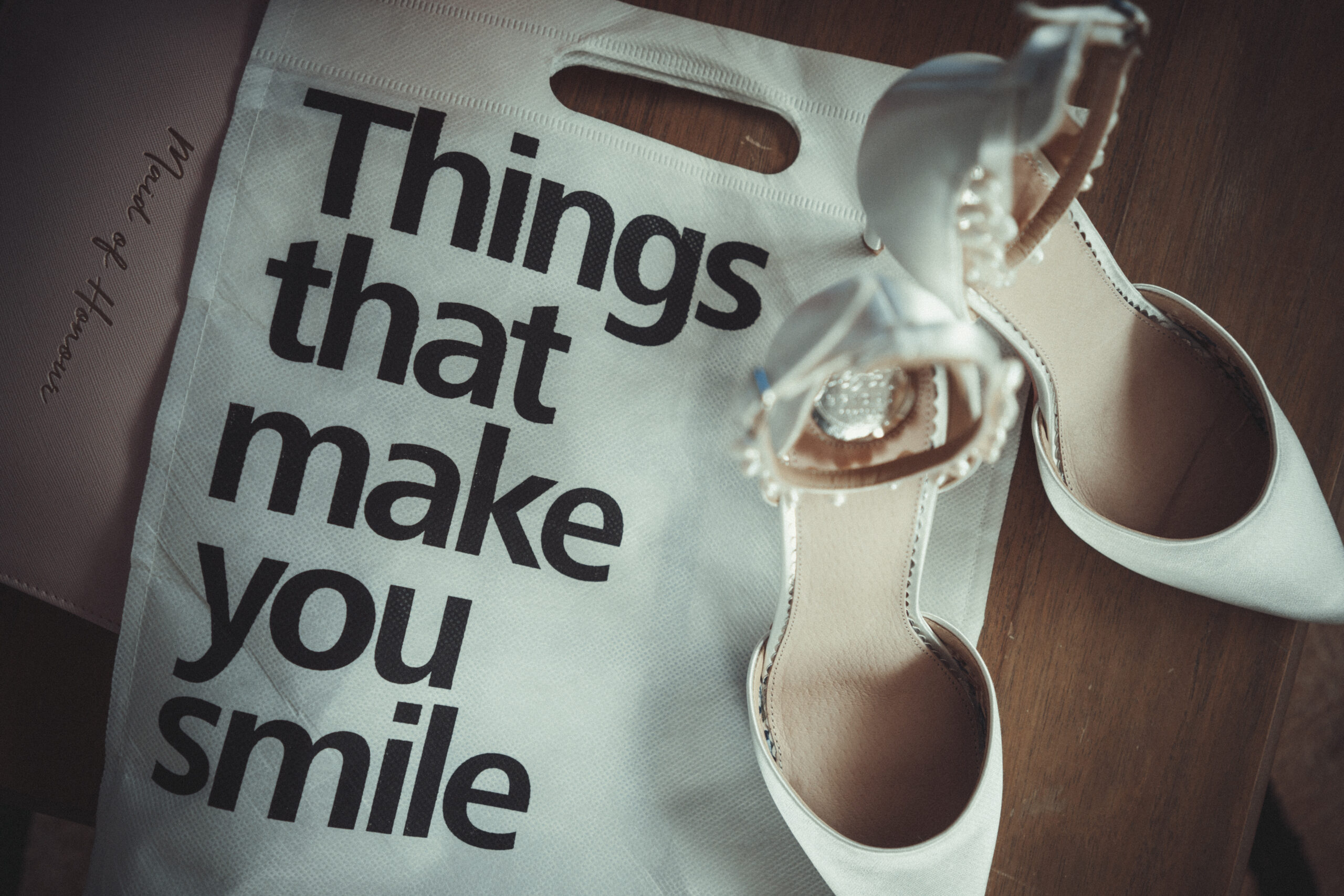 Things that make you smile. (listing)