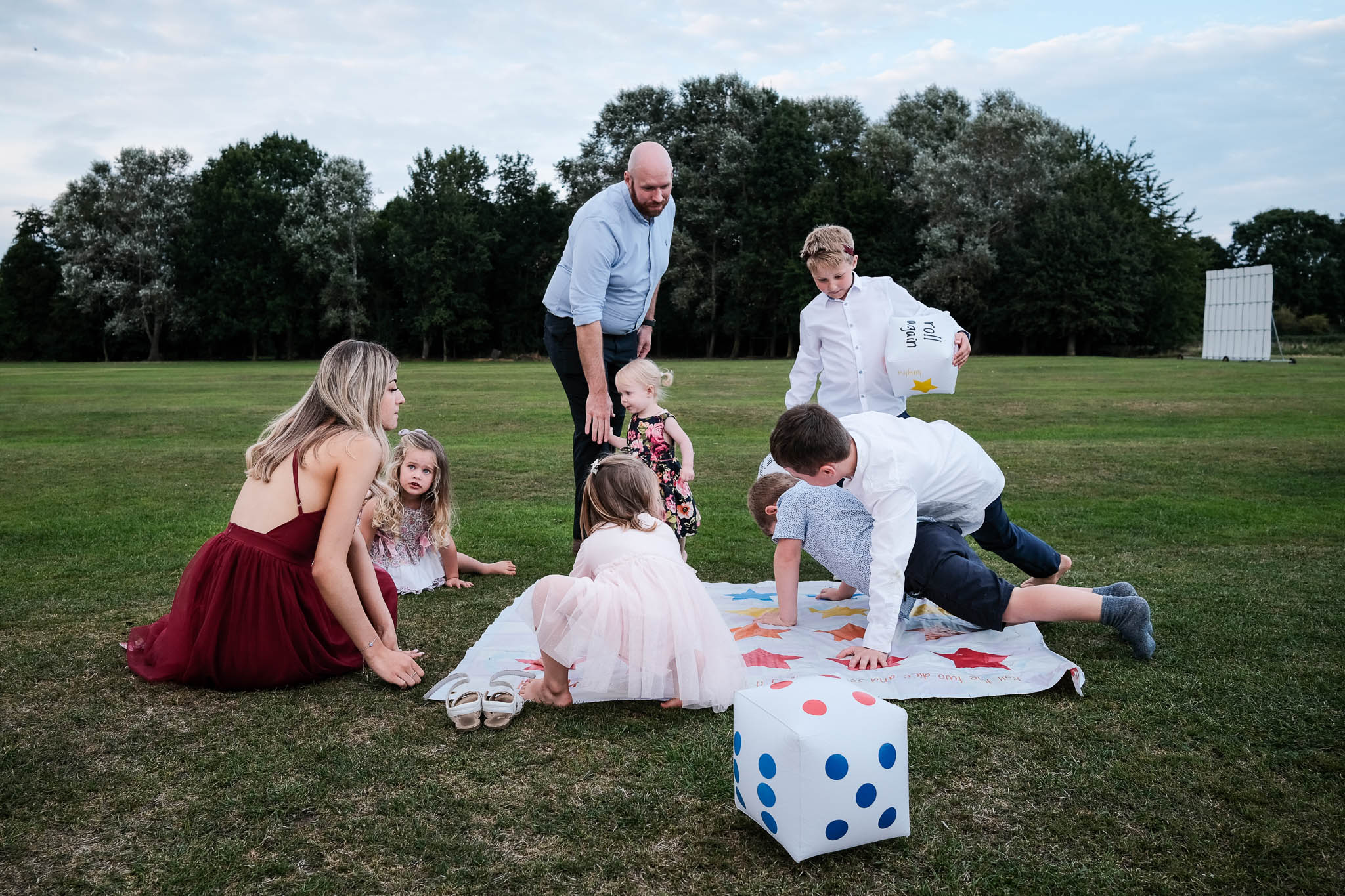 outdoor-games-wedding (listing)