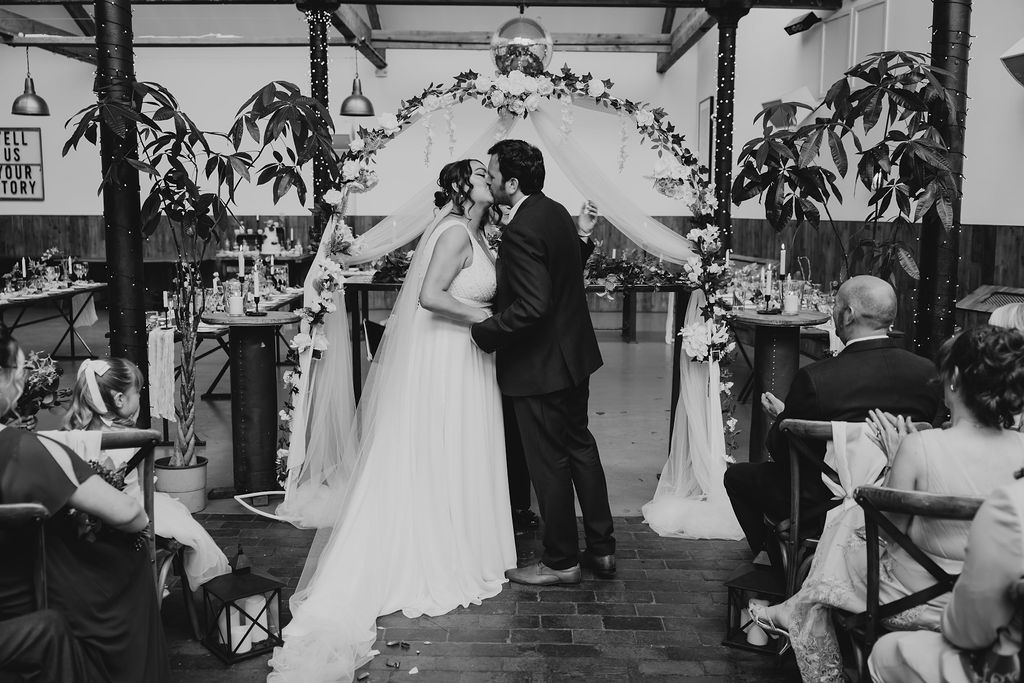 Izabella&Andrew-163 (listing)