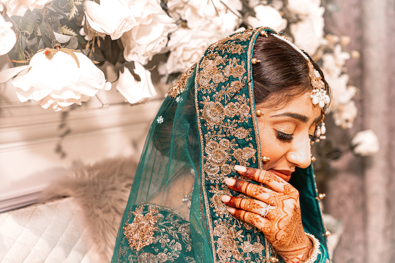 Mehreen&InzzyD3HQ-001 (listing)